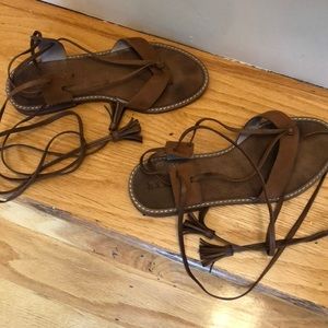 Strappy Gladiator sandals by hinge